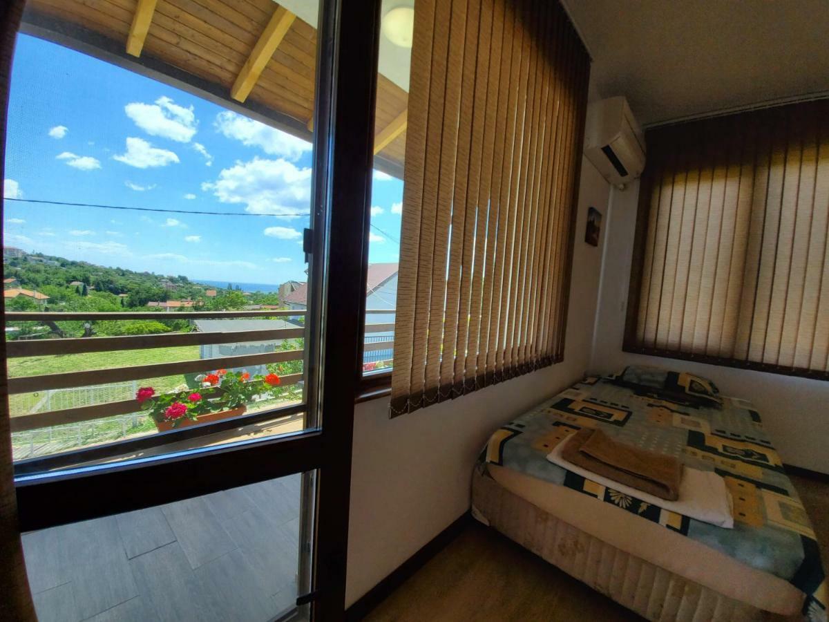 Varna Holidey Villa Esterno foto